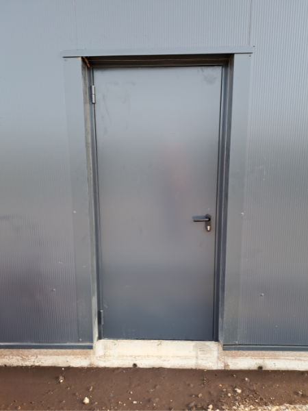 portes_metalliques_nos_ouvrage_associe2